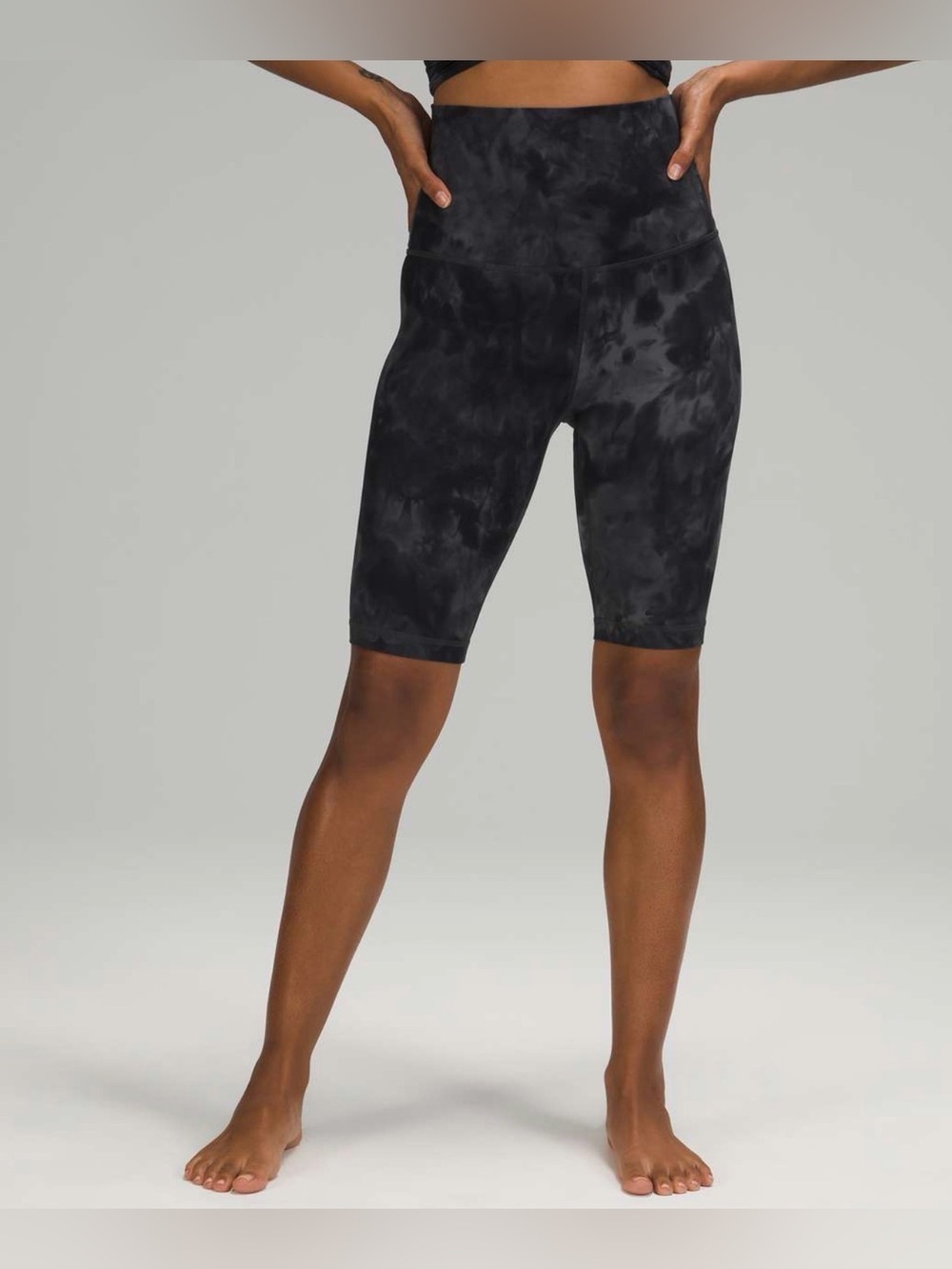 Lululemon - Align Super High Rise Short *10" - Picture 2 of 8